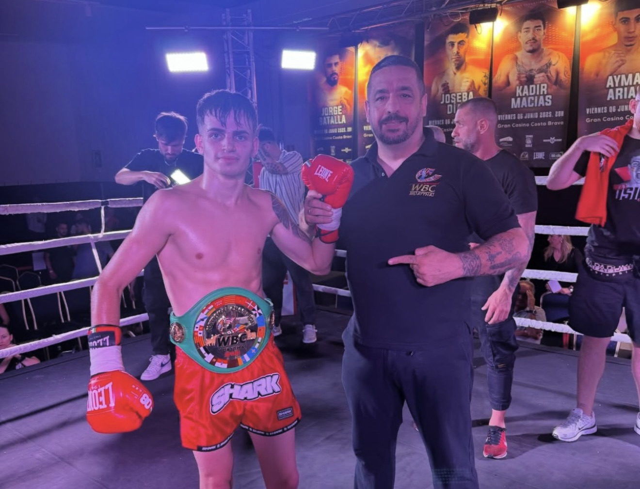 Alex Usieto Captures WBC MuayThai Spanish Super-Bantamweight Title with Third-Round TKO Victory